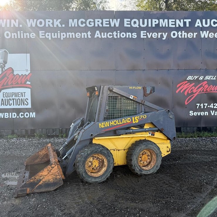 NEW HOLLAND LS170