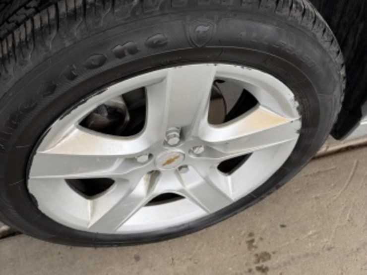 2012-chevrolet-malibu-sdn-image-9
