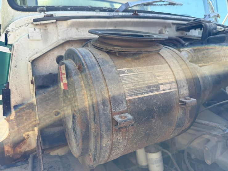 1991-ford-l8000-image-25