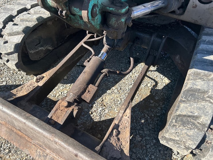 kobelco-sk45sr-image-28