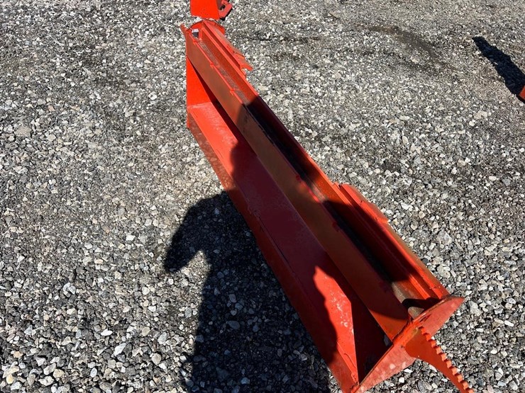 low-back-skid-steer-fork-frame-backing-plate-image-1