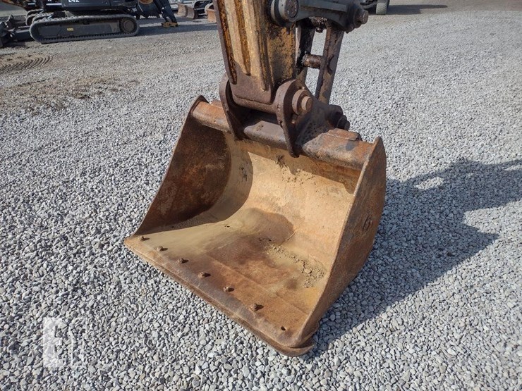 hyundai-robex-210-lc-7-image-24