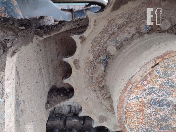 2016-deere-35g-image-13