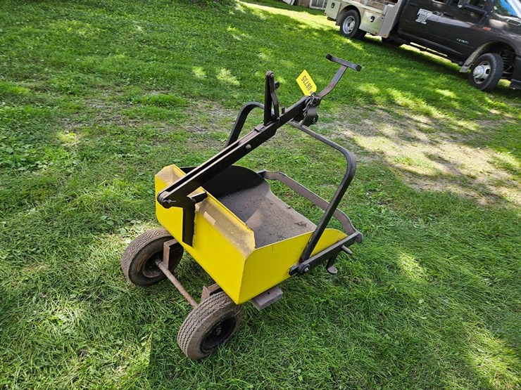 #8735-•-blackhawk-ba-24-dirt-scoop-image-6