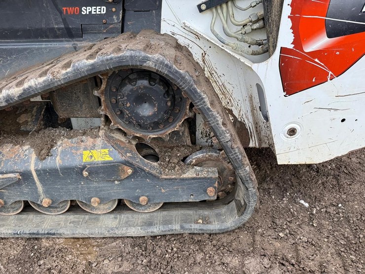 2023-bobcat-t62-image-19
