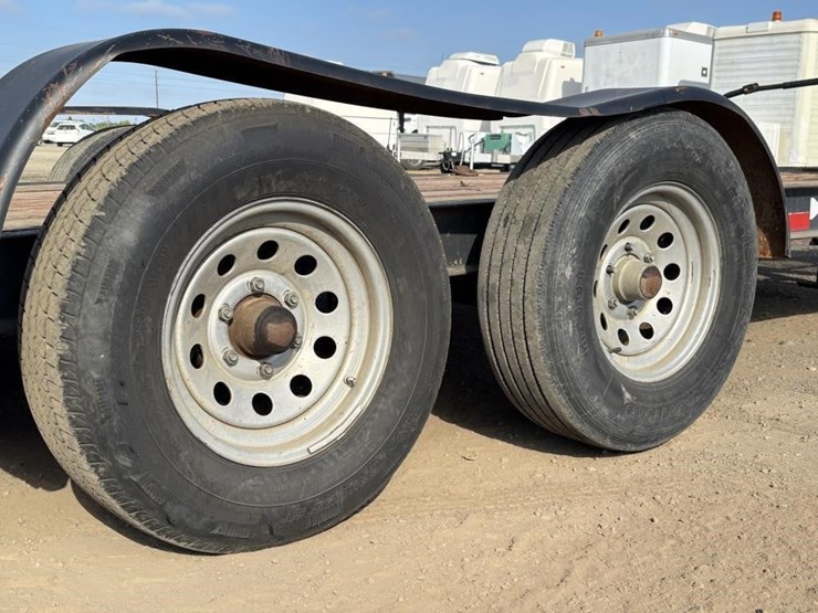 2005-zieman-1165-t/a-equipment-trailer-image-22