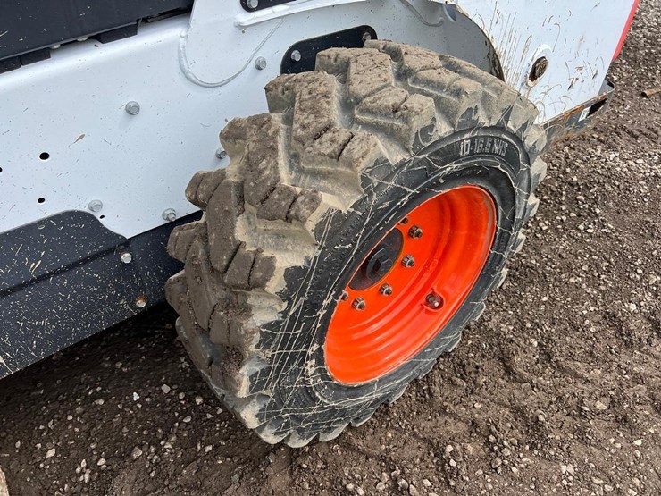 2018-bobcat-s570-image-15