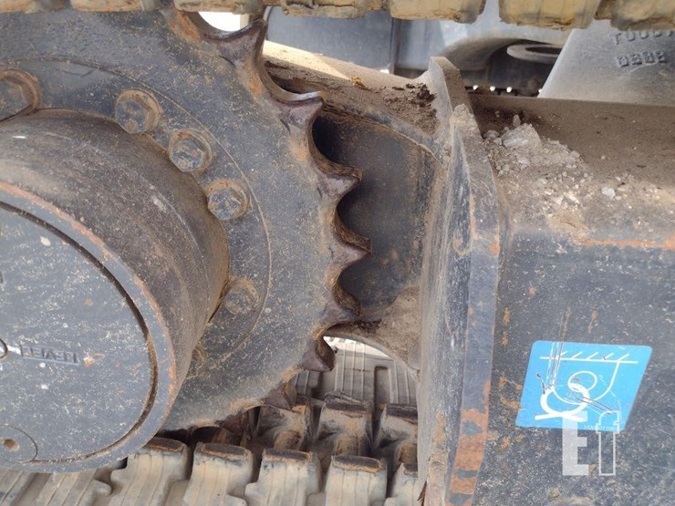 2021-deere-35g-image-27