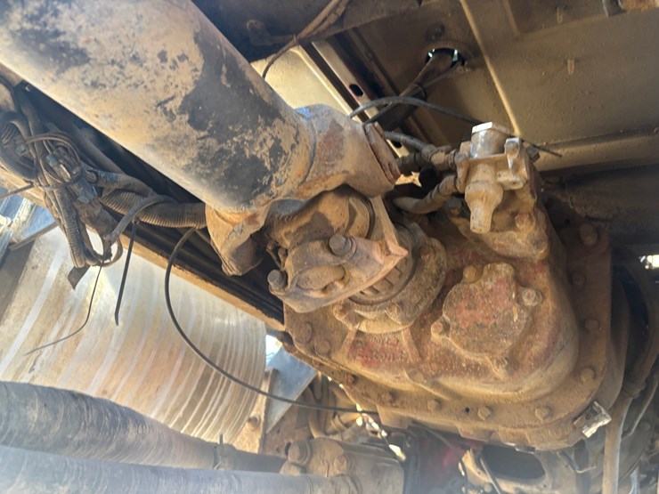 mack-rd688s-image-92