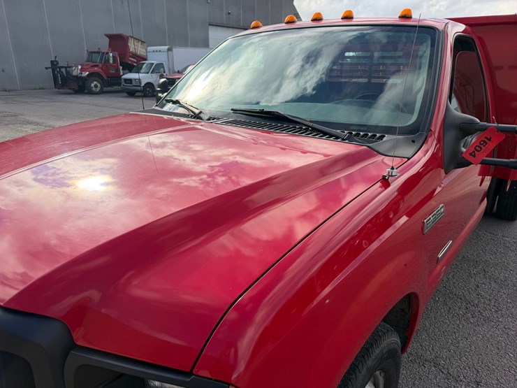 2006-ford-f350-xl-image-10