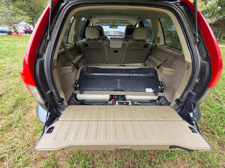 2008-volvo-xc90-image-57