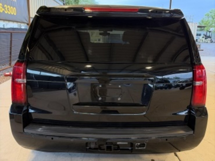 2019-chevrolet-tahoe-image-7
