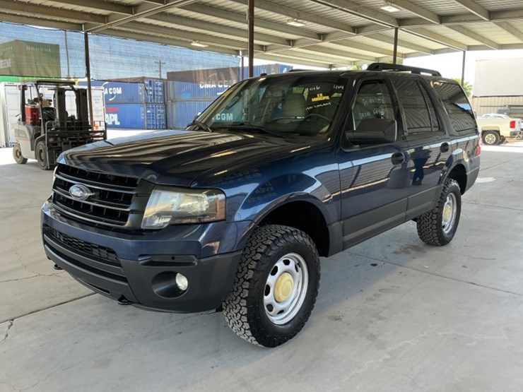 2016-ford-expedition-image-4