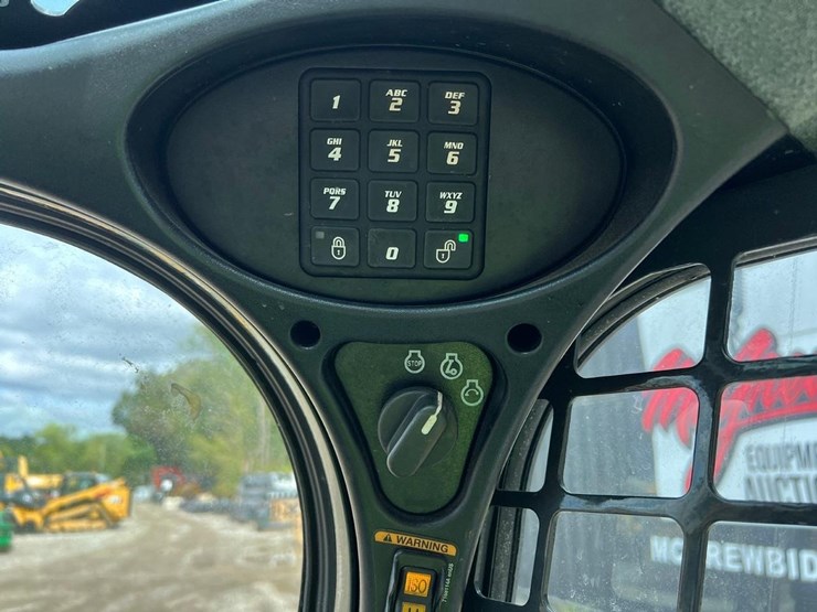 2018-bobcat-s570-image-20