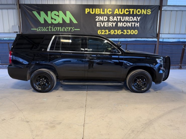 2019-chevrolet-tahoe-image-1