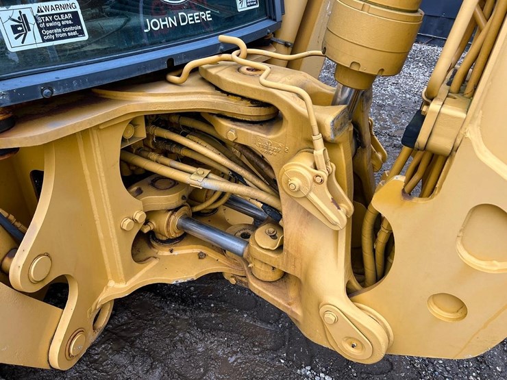 2006-deere-310sg-image-16