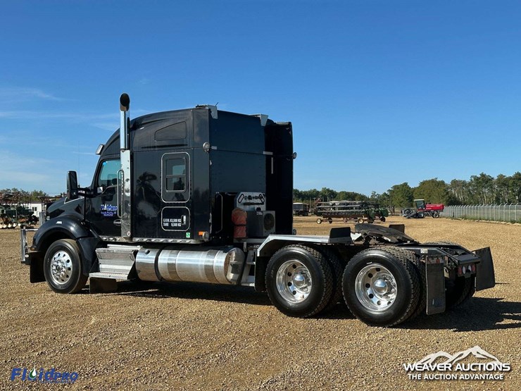 kenworth-t880-image-4