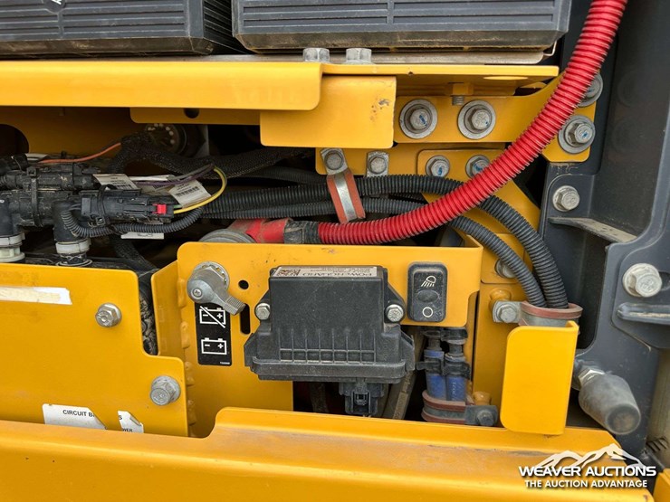 john-deere-872-image-87