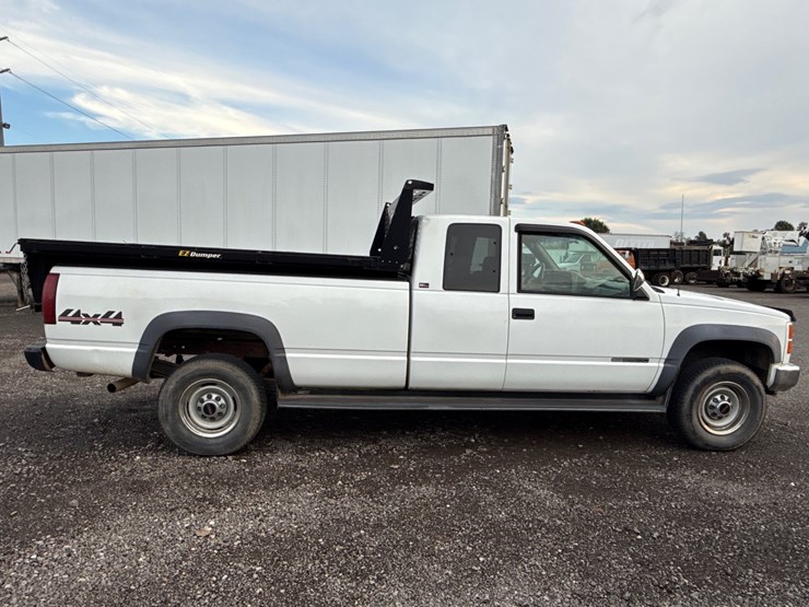 1994-gmc-2500-image-5