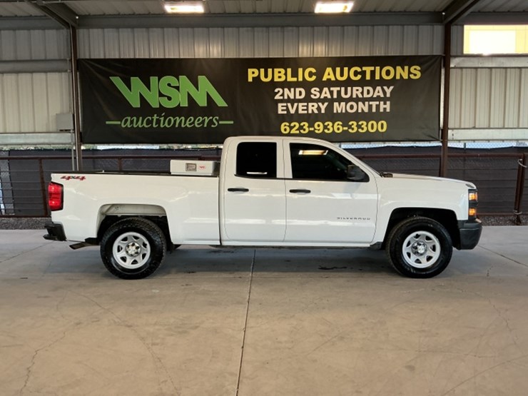 2014-chevrolet-silverado-1500-image-1