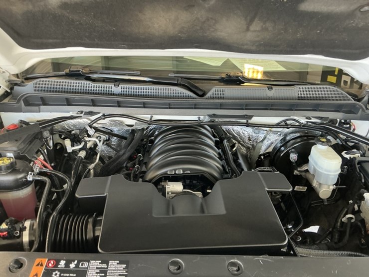 2017-chevrolet-silverado-1500-image-10