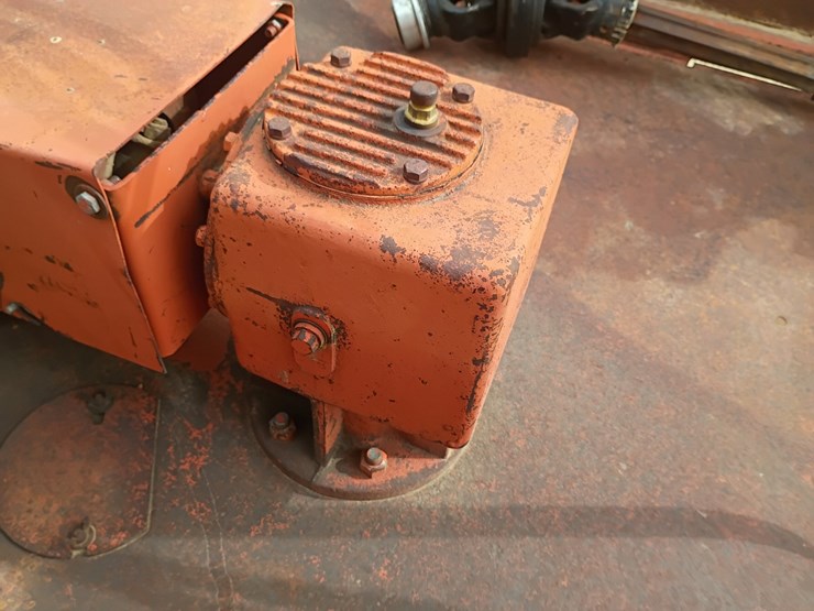 rhino-sr15-image-15