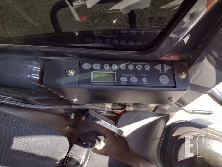 2022-deere-50g-image-10
