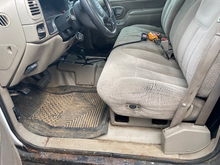 1997-chevrolet-3500-image-29