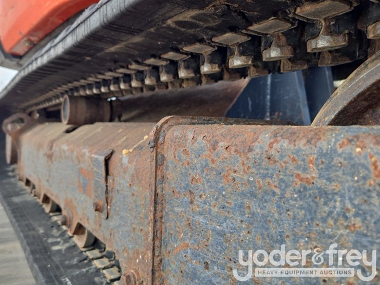 2022-kubota-kx040-4-image-15