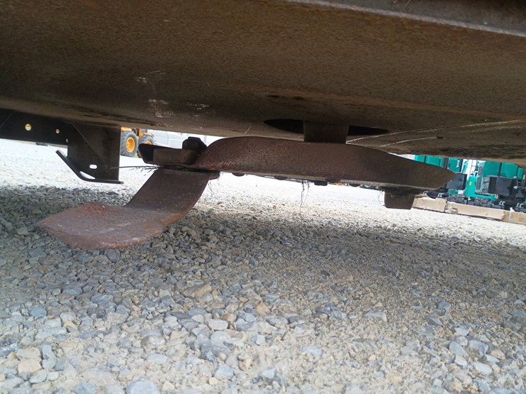 john-deere-1517-image-22