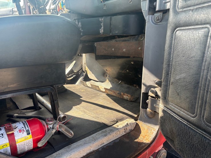 mack-rd688s-image-42