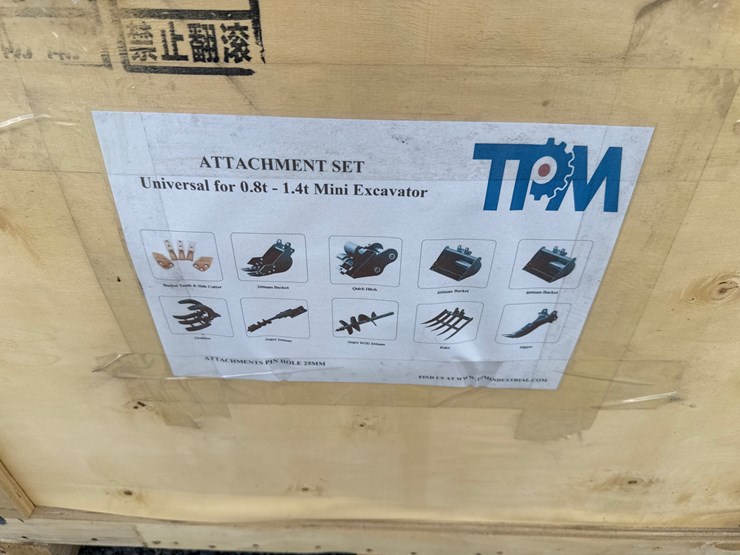#1080-•-mini-excavator-attachment-package-image-3