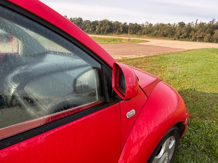 #1307-•-2001-volkswagon-beetle-(has-wi-title)-image-19