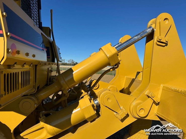 caterpillar-d8r-image-54