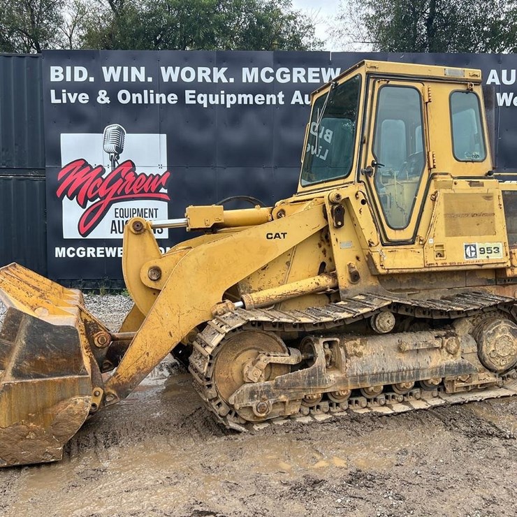 CATERPILLAR 953