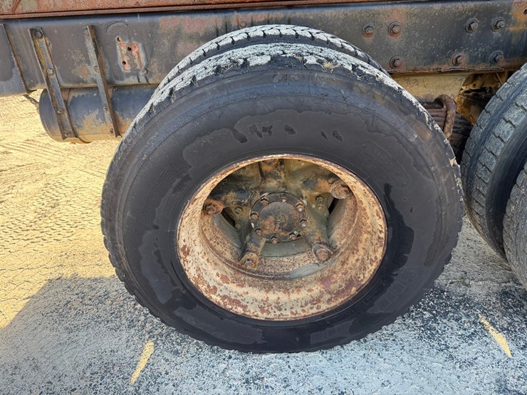 mack-dm685s-image-67
