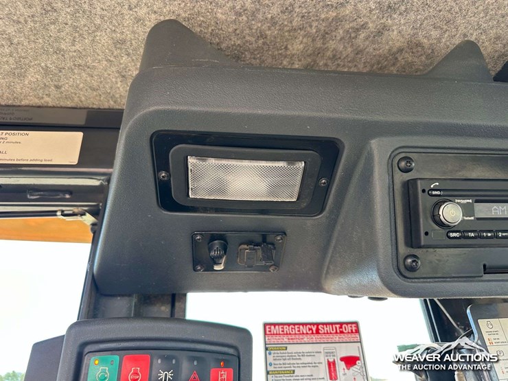john-deere-872-image-22