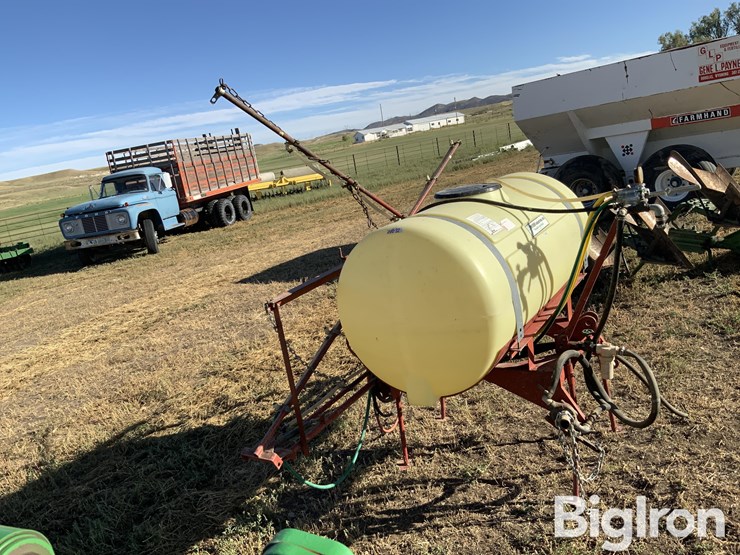 snyder-industries-3-pt-boom-sprayer-image-4
