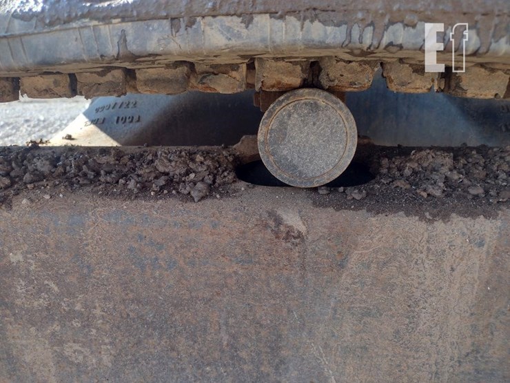 2011-hitachi-zx35u-3-image-30