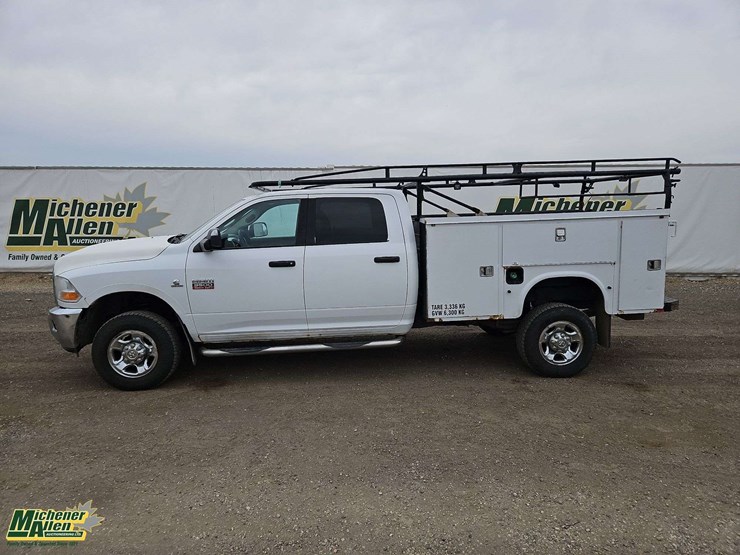 dodge-3500-image-5