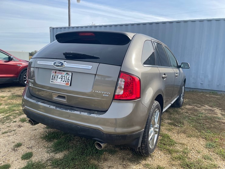 2012-ford-edge-image-4