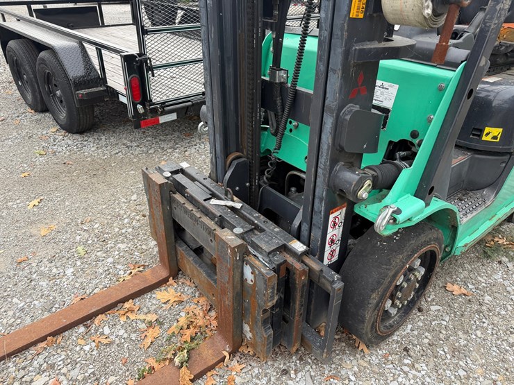 mitsubishi-fgc25n-image-26