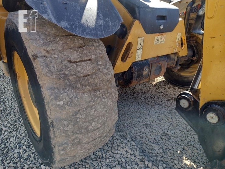 2011-caterpillar-th255-image-25