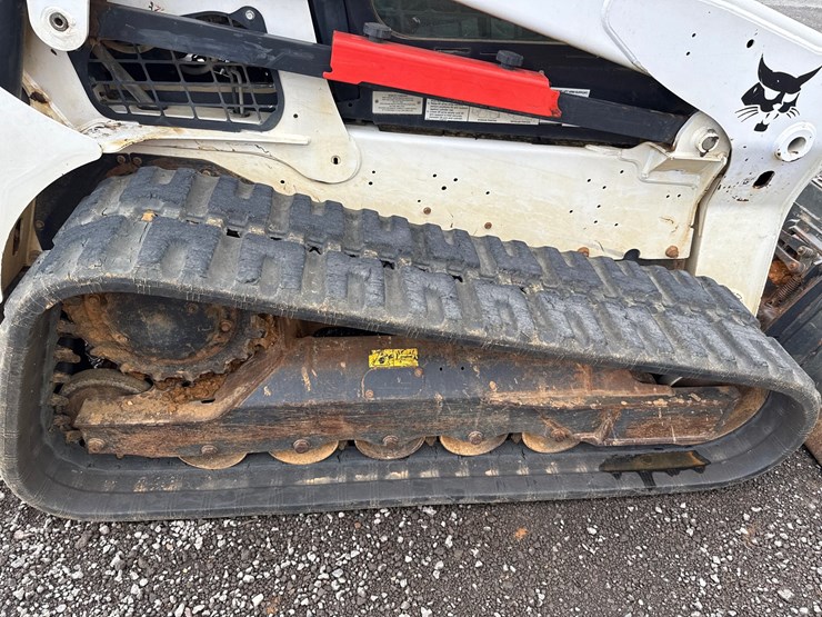 2020-bobcat-t770-image-5