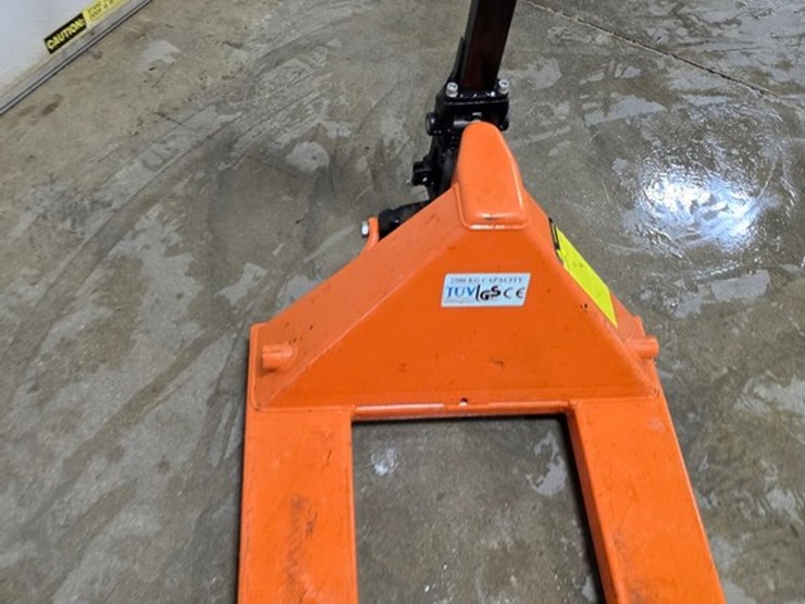 #9685-•-tuv-gs-pallet-jack-image-10