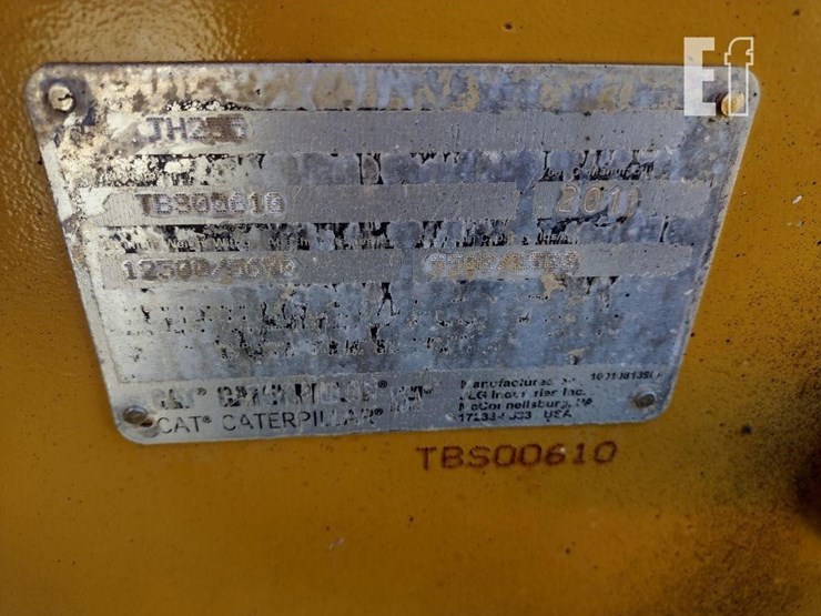 2011-caterpillar-th255-image-5