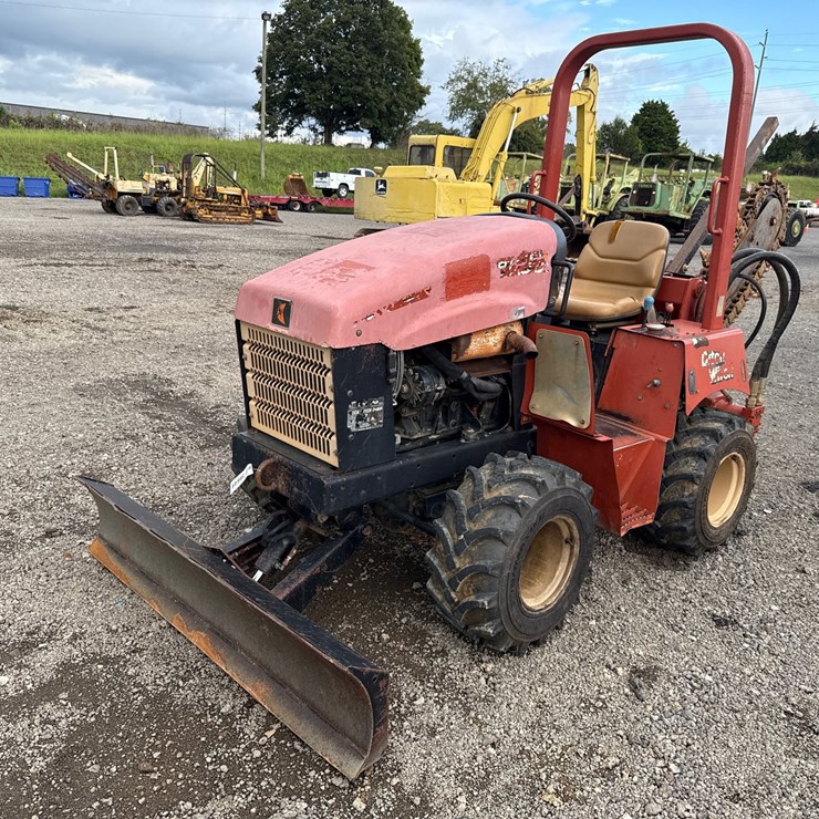 2008 DITCH WITCH RT40