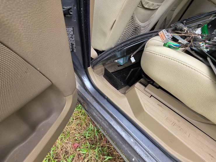 2008-volvo-xc90-image-51