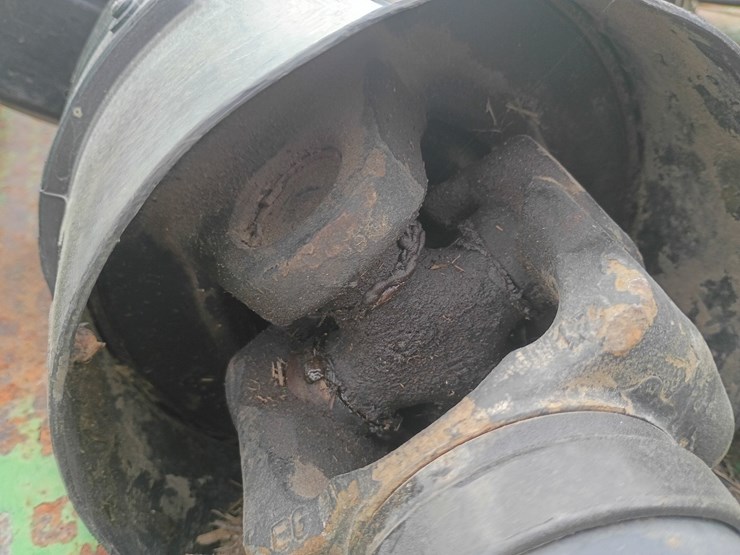 john-deere-1517-image-11