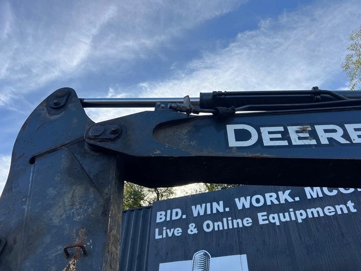 2017-deere-60g-image-13